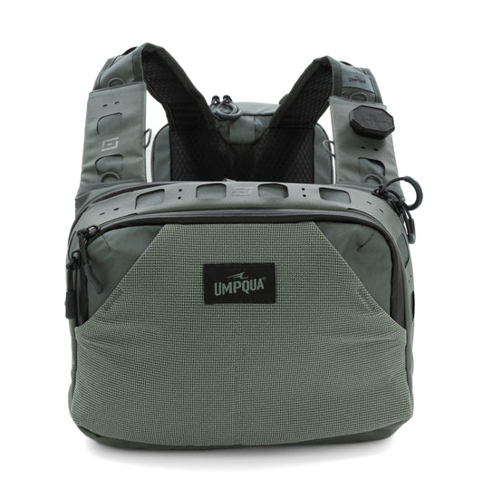 Umpqua Swiftlink Overlook Chest Sage