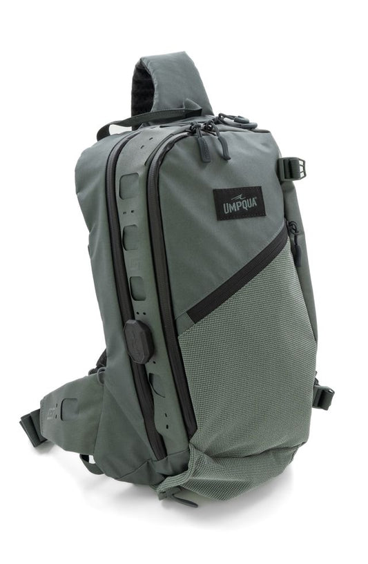 Umpqua Swiftlink Steamboat Sling Sage